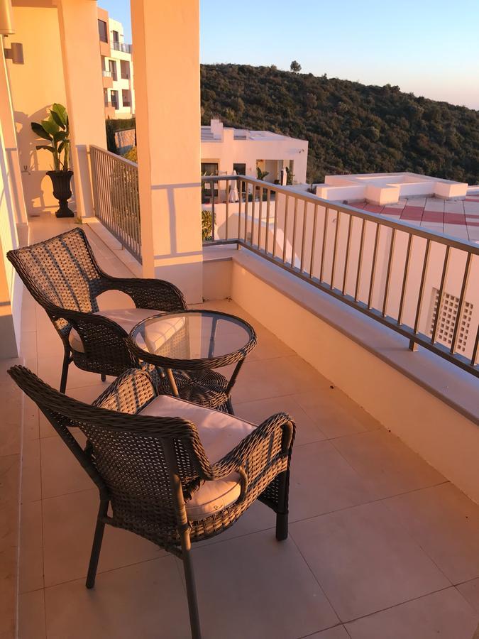Lets In The Sun Samara Marbella